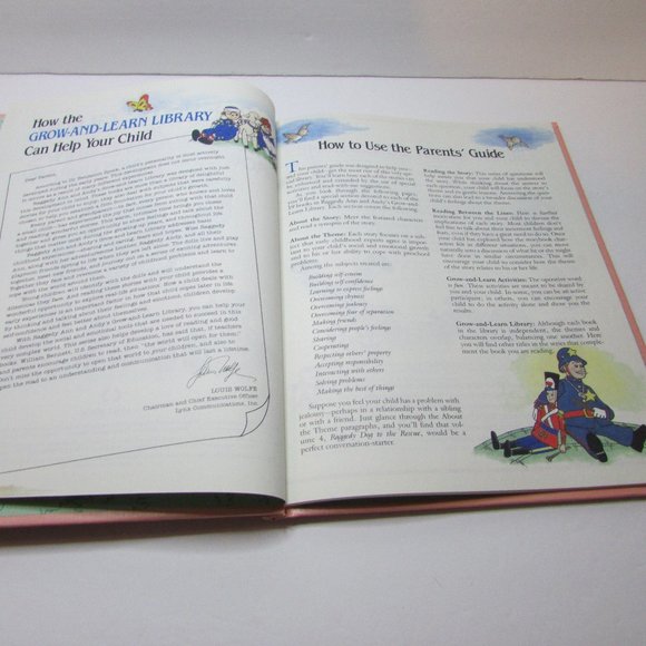 vintage Raggedy Ann stuffed doll by Applause with Parent's Guide book set - Picture 15 of 16